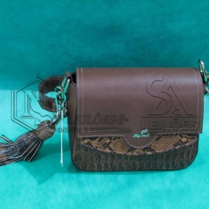 LOTE 012 - 06 (Seis) bolsas femininas em couro