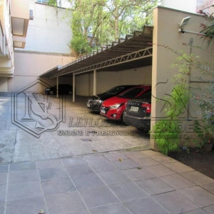 LOTE 023 - Box no Edifício Serra de Sintra