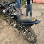 LOTE 008 - DAFRA/SPEED 150, Placa: IOY1079, ano/modelo: 2008/2008, Cor: PRETA, Chassi: 95VCA1E288M011782,  RENAVAM: 00975215787.