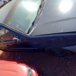LOTE 010 - VW/GOL  MI,  Placa:  CNC6406,  Ano/modelo:  1998/1998,  Cor:  PRETA,  Chassi:   9BWZZZ373WP572454,  RENAVAM: 00702426512