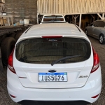 LOTE 001 - Ford/Fiesta Hatch 1.6L SE A, placa IUS 5G76, branco, ano/modelo 2013/2014