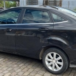 LOTE 001 - UM VEICULO FORD FIESTA SEDAN SE