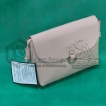 LOTE 002 -  05 (cinco) bolsas em couro