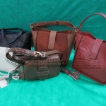 LOTE 005 - 05 (cinco) bolsas em couro