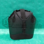 LOTE 010 - 06 (Seis) bolsas femininas em couro