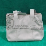 LOTE 011 - 06 (Seis) bolsas femininas em couro