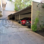 LOTE 023 - Box no Edifício Serra de Sintra