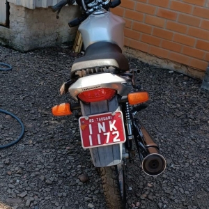 LOTE 019 - Honda/CG 150 Titan ES, placa INK 1172, prata, ano/modelo 2006/2007
