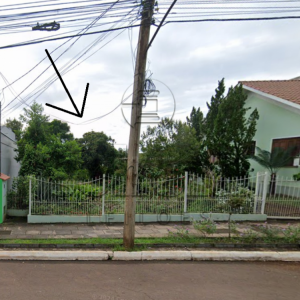 LOTE 024 - Área de 672,37m², sem benfeitorias, situado no lado esquerdo sentido Norte-Sul da Rua Leopoldo Aliusius Hinterholz, centro da cidade de Mato Leitão/RS