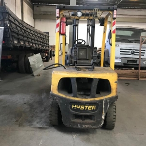 LOTE 001 - Empilhadeira marca Hyster, modelo H55-FT, ano/modelo 2010/2010.