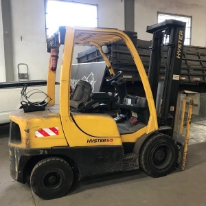 LOTE 001 - Empilhadeira marca Hyster, modelo H55-FT, ano/modelo 2010/2010.