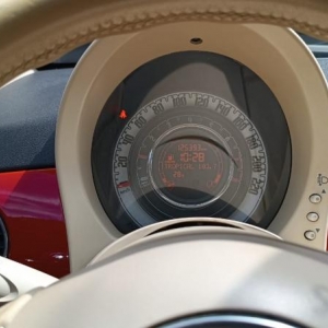 LOTE 004 - I/Fiat 500 CULT, placa ITW 9J51, vermelho, ano/modelo 2012/2013