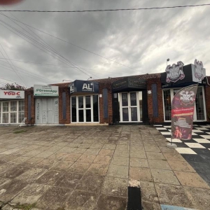 LOTE 002 - Terreno o qual foi edificado um prédio comercial, na RUA VOLUNTÁRIOS DA PÁTRIA , Venâncio Aires/RS