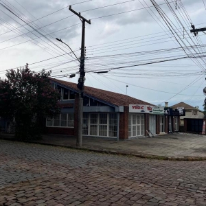 LOTE 002 - Terreno o qual foi edificado um prédio comercial, na RUA VOLUNTÁRIOS DA PÁTRIA , Venâncio Aires/RS