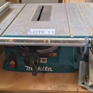 LOTE 015 - Serra de bancada, Makita MLT 100