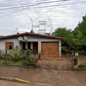 LOTE 012 - Área de 394,43m², contendo um prédio residencial de alvenaria com 114,56m², localizado no Loteamento Alex Ohlveiler,  sito a Rua Fredolino Frederico Wasem, n° 291, bairro Canabarro, Teutônia/RS