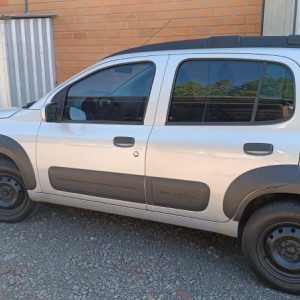 LOTE 013 - Fiat/Uno Way 1.4, placa IQZ 0D13, prata, ano/modelo 2010/2011