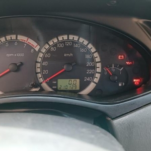 LOTE 003 - I/Ford Focus 1.6 Flex HA, placa IQA 9641, prata, ano/modelo 2009