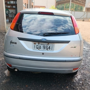 LOTE 003 - I/Ford Focus 1.6 Flex HA, placa IQA 9641, prata, ano/modelo 2009