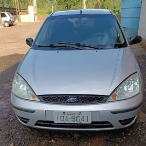 LOTE 003 - I/Ford Focus 1.6 Flex HA, placa IQA 9641, prata, ano/modelo 2009