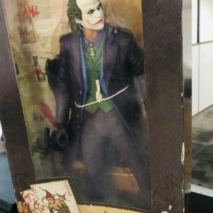 LOTE 17 - Boneco “The Joker” Marca Neco Toy 46cm