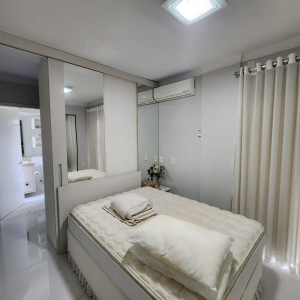 LOTE 001 - Apartamento n° 502 com área real privativa de 174,42m² + Box de Estacionamento n° 103 com área real privativa de 33,83m²,  localizados no Edifício Solar de Fátima, sito a Rua 21 de Abril, n° 398, Roca Sales/RS