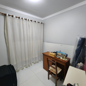 LOTE 001 - Apartamento n° 502 com área real privativa de 174,42m² + Box de Estacionamento n° 103 com área real privativa de 33,83m²,  localizados no Edifício Solar de Fátima, sito a Rua 21 de Abril, n° 398, Roca Sales/RS