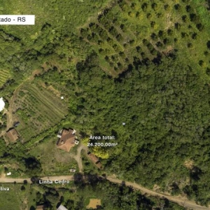 LOTE 001 - Área de 24.200,00m², contendo um pavilhão industrial com aproximadamente 617,25m² e um escritório com aproximadamente 140,00m², situada na Linha Cedro, Palmas, Encantado/RS