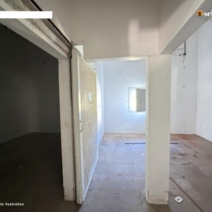LOTE 001 - Área de 24.200,00m², contendo um pavilhão industrial com aproximadamente 617,25m² e um escritório com aproximadamente 140,00m², situada na Linha Cedro, Palmas, Encantado/RS