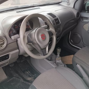 LOTE 001 - Fiat/Siena Essence 1.6, placa IVT 5202, branco, ano/modelo 2014/2015