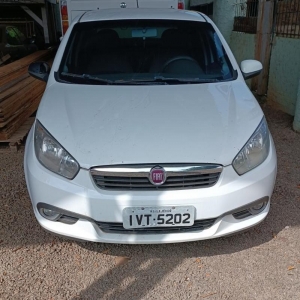LOTE 001 - Fiat/Siena Essence 1.6, placa IVT 5202, branco, ano/modelo 2014/2015