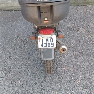 LOTE 007 - Yamaha/YBR 125 K, placa IMO 4389, preta, ano/modelo 2005