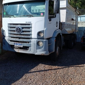 LOTE 001 - VW/31.330 CRC 6x4, placa HNB 6D94, ano/modelo 2012
