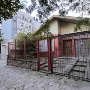 LOTE 774/2025 - Leilão de terreno contendo casa de alvenaria em Porto Alegre/RS