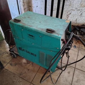 LOTE 011 - Máquina de solda Balmer Vulcano MIG 280
