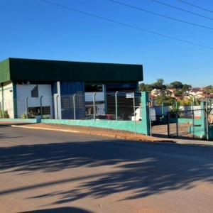 LOTE 003 - Área de 510,00m², contendo um pavilhão comercial de alvenaria com 258,4704m², localizado na rua Dr. Roberto Fleischhut, nº 933, bairro São Cristóvão, Lajeado/RS