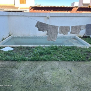 LOTE 001 - Sobrado Residencial de Alvenaria n° 01, com área real privativa e área real total de 165,94m², no CONDOMÍNIO RESIDENCIAL ESTEVÃO, localizado na Rua Reinhold Lottermann, n° 850, bairro Moinhos D’Água, Lajeado/RS