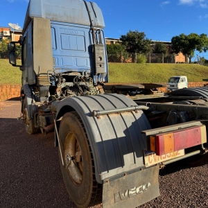 LOTE 005 - Iveco/Cursor 450E33T, placa CVN 5J12, ano/modelo 2011