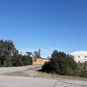 LOTE 010 - Área de 16.000,00m², contendo edificações/benfeitorias, situado na localidade de Rio Abaixo, Distrito e Município de Salete, matrícula nº 18.292 do RI de Taió/SC