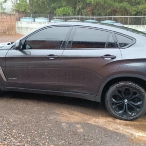 LOTE 004 - I/BMW X6 XDRIVE 35I, placa BBP 7J89, cinza, ano/modelo 2016/2017
