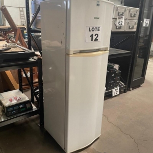 LOTE 012 - TV 32" AOC, Geladeira Cônsul, Micro-ondas, Purificador de água, Balança até 40kg