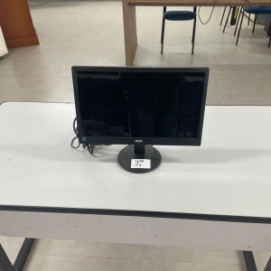 LOTE 023 - Um Monitor AOC 15,6"