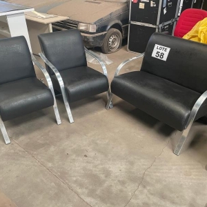 LOTE 058 - Conjunto sofá recepção