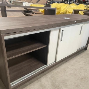 LOTE 059 - Armário duas portas alto MDF e dois Arquivo horizontal MDF