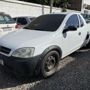 LOTE 005 - Camionete GM/MONTANA, ano/modelo 2004/2004, cor branca, placas ALU3J20, Chassis  9BGXF80004C214891, RENAVAM 828856397.