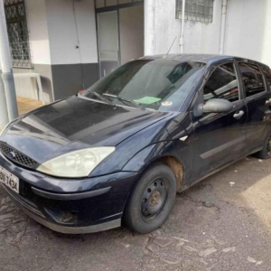 LOTE 009 - FORD FOCUS 1.6 Flex HA, chassis nº 8AFPZZFHA9J211592, ano/modelo 2008/2008, na cor preta,  placas AQV-7434, Chassi: 8AFPZZFHA9J211592, RENAVAM: 00118040570.