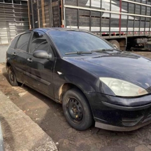 LOTE 009 - FORD FOCUS 1.6 Flex HA, chassis nº 8AFPZZFHA9J211592, ano/modelo 2008/2008, na cor preta,  placas AQV-7434, Chassi: 8AFPZZFHA9J211592, RENAVAM: 00118040570.
