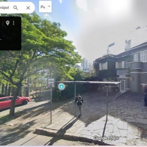 LOTE 01 - Imóvel na Av.Montenegro, Bairro Petrópolis em Porto Alegre 