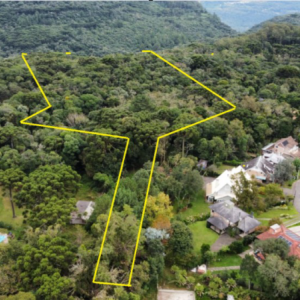 LOTE 001 - Área de 18.127,00m², sem benfeitorias, situada no bairro Santa Teresinha, Canela/RS