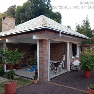 LOTE 001 - Área de 318,537m², contendo um prédio residencial em alvenaria com 96,75m², localizado na Rua Amália Olinda Sulzbach, n° 438, bairro Boa União, Estrela/RS
